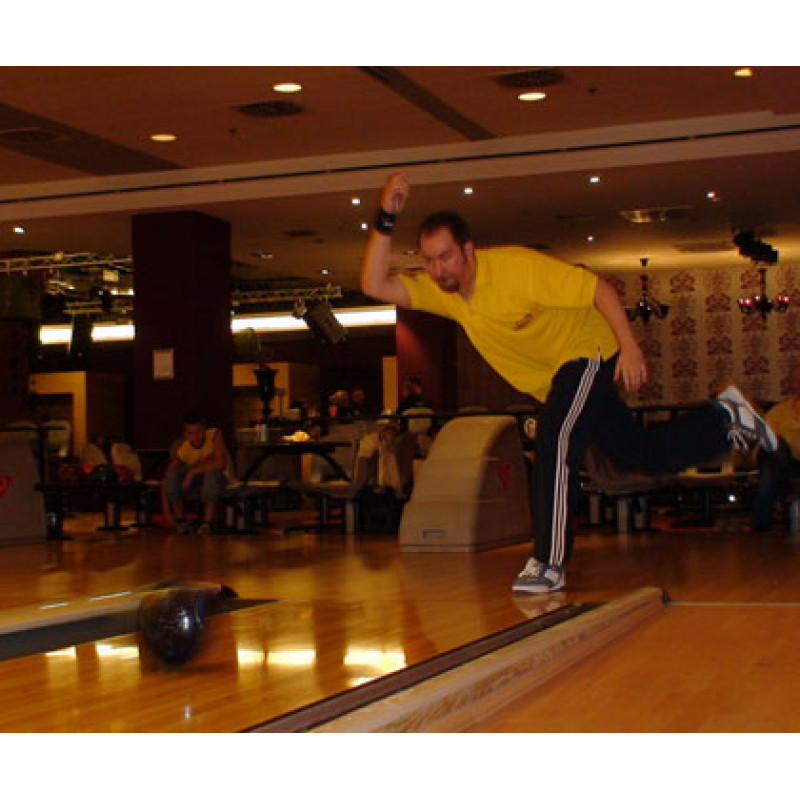 Kuglanje u Žabac Bowling Centru radnim danima do 17h