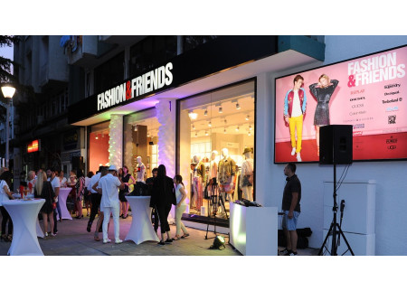 ***Otvoren prvi Fashion&Friends store u Baru!***