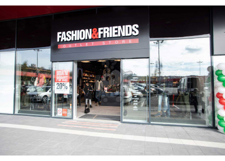 Otvoren prvi beogradski FASHION&FRIENDS outlet u CAPITOL centra Rakovica