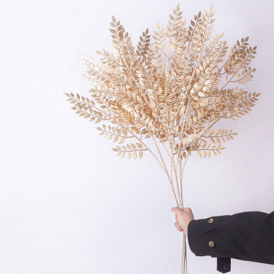 Golden small leaves - Dekorativni listovi u zlatnoj boji
