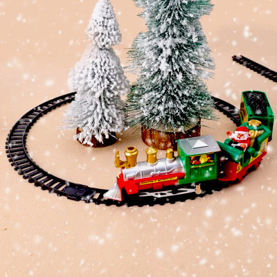 Novogodišnji vozić sa vagonima i šinama