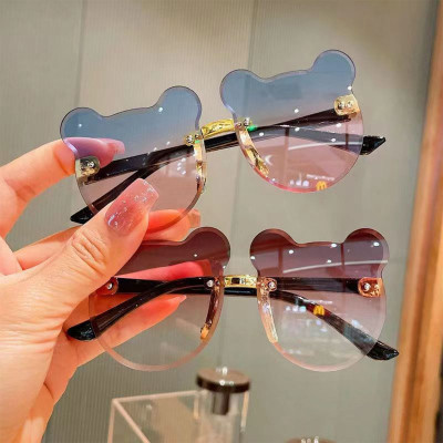 Vini Pu sunglasses - Dečije naočare za sunce sa meda okvirom i ombre bojom