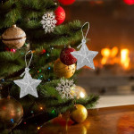 Silver stars - Set od 6 SREBRNIH zvezda ukrasa za jelku