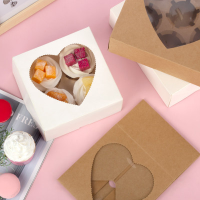 4 LOVE Box - Papirna kutija za 4 kolača sa srcastim otvorom