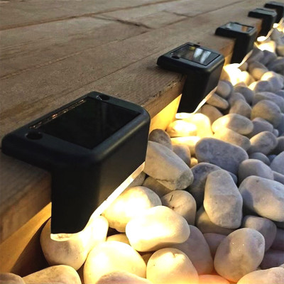 Solarno LED osvetljenje za stepenice i ogradu - set 4 lampe