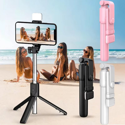 Selfie štap sa tripodom, LED svetlom i daljnskim