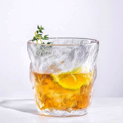 Glečer čaša 300 ml - Elegantna staklena čaša za omiljene napitke