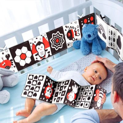 Baby Vision Fence - kontrastna razvojna ogradica za krevetac