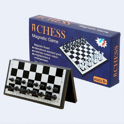 Sklopivi magnetni šah - trenira vijuge, razvija um