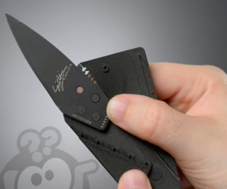 Micro Knife - Dva ultra tanka noža u obliku kartice