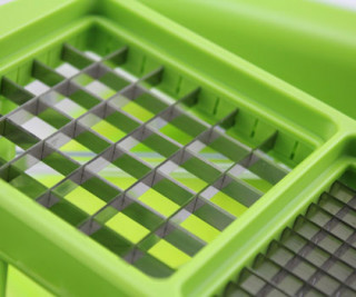 Nicer Dicer Plus - Multipraktični super secko