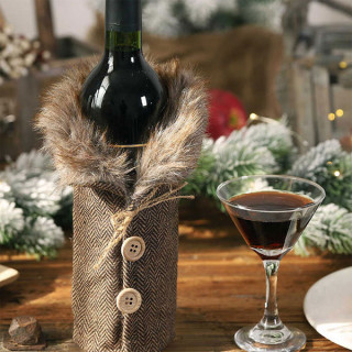 Christmas Wine - Dekorativna navlaka za vinsku flašu sa krznom