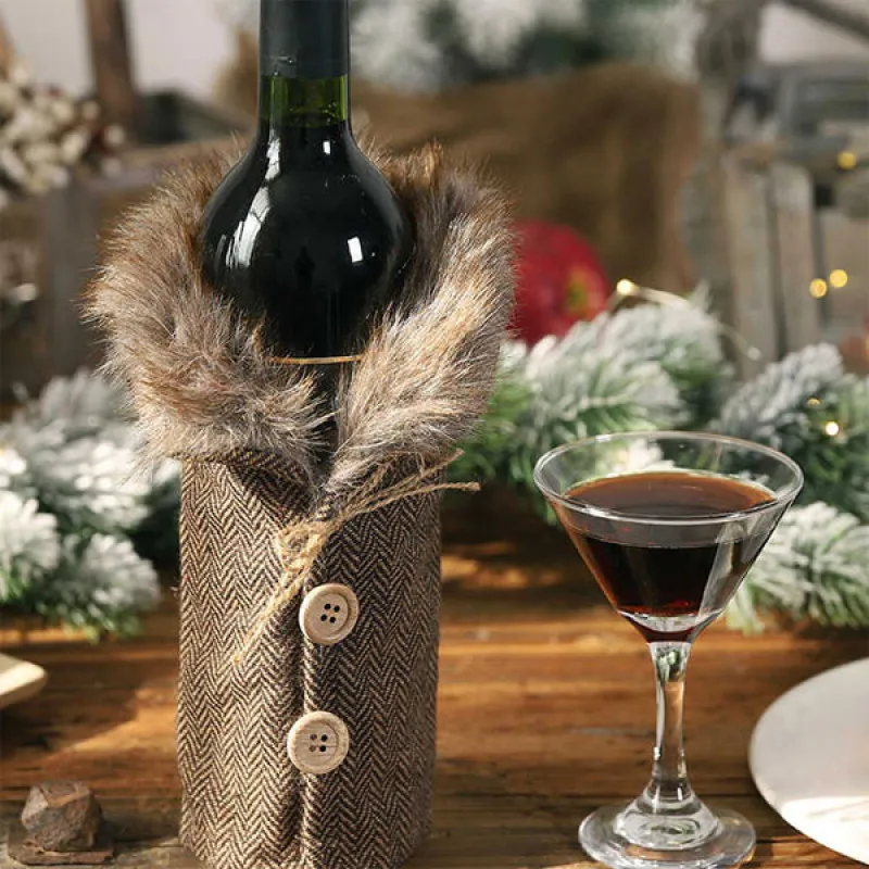 Christmas Wine - Dekorativna navlaka za vinsku flašu sa krznom