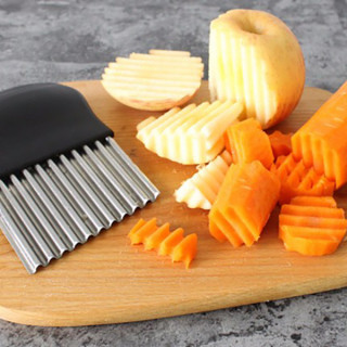 Ribbed Cutter - Savršeni CIK-CAK rezač krompira, sireva i drugog povrća