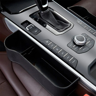 Organizer za uredan prostor u automobilu