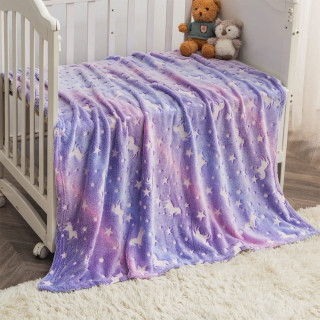 Purple Unicorn Blanket  – Lila ćebe sa svetlećim jednorozima i zvezdama