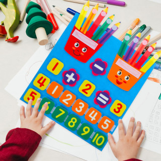 Early education -  tabla od filca za učenje matematike