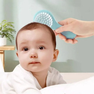Meki bebi set češlja i četke za negu bebine kose