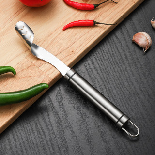 Praktičan nožić  za brzo čišćenje paprika