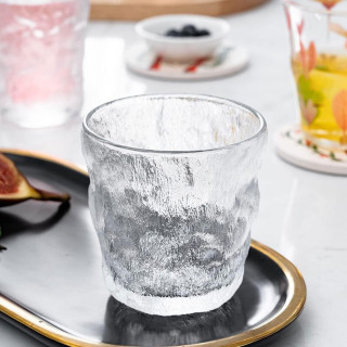 Glečer čaša 300 ml - Elegantna staklena čaša za omiljene napitke