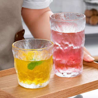 Glečer čaša 300 ml - Elegantna staklena čaša za omiljene napitke