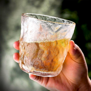 Glečer čaša 300 ml - Elegantna staklena čaša za omiljene napitke
