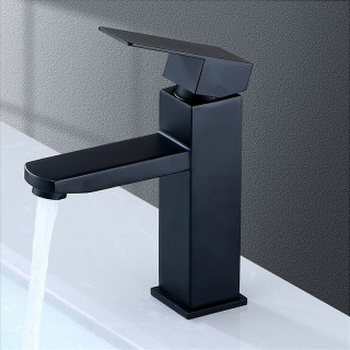 Elegantna crna slavina - baterija za lavabo