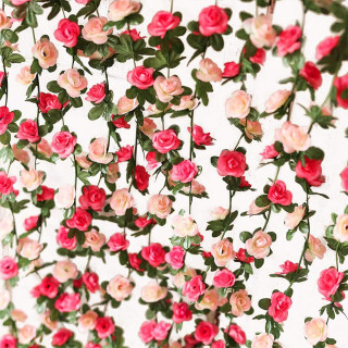 Pink-White Rose Vine - venac veštačkih ruža u roze i pink nijansama sa zelenilom