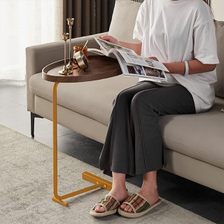 Gold Side C table - elegantni pomoćni stočić