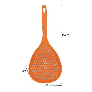 Funkcionalna plastična cediljka