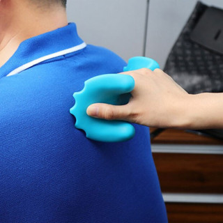 Fleksibilni ergonomski masazer za vrat