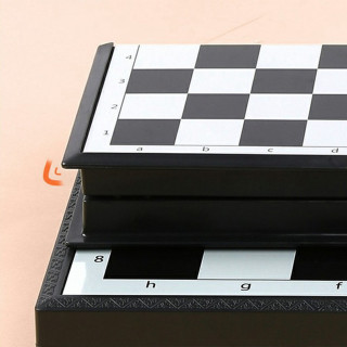 Sklopivi magnetni šah - trenira vijuge, razvija um