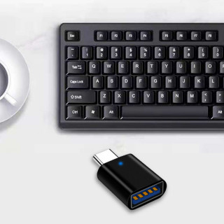 C Adapter za USB - za očitavanje sadržaja na telefon ili laptop