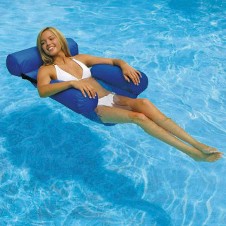 Udobna fotelja za odmor u vodi
