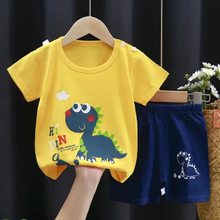 Pamučni kompletić za bebe  9-18 meseci - šorts i majica