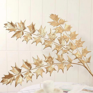 Golden banana  leaf - Dekorativna biljka u zlatnoj boji