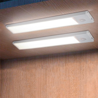 Prenosivo LED svetlo sa senzorom pokreta