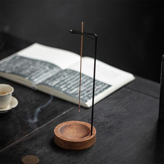 Elegantni držač za mirisne štapiće sa postoljem za pepeo