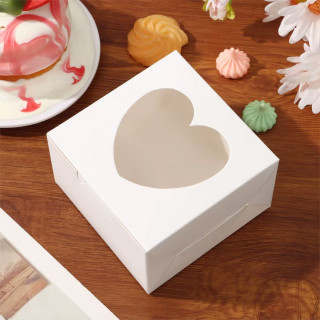 4 LOVE Box - Papirna kutija za 4 kolača sa srcastim otvorom