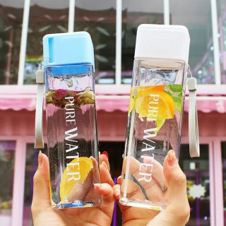 PURE WATER Cup - Transparentna četvrtasta flašica za vodu