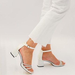 Svečane ženske bele sandale sa svetlucavim kajšićima TAS-3 WHT SEDEF-N