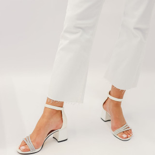 Svečane ženske bele sandale sa svetlucavim kajšićima TAS-3 WHT SEDEF-N