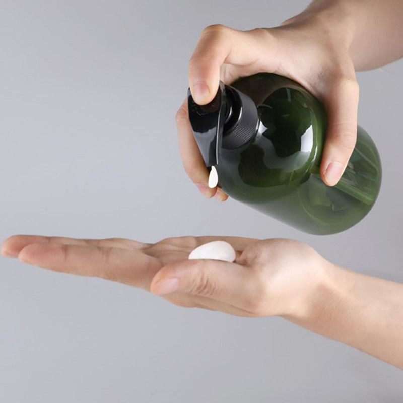 Zelena Refill flašica sa dozerom za tečni sapun, šampon, balzam