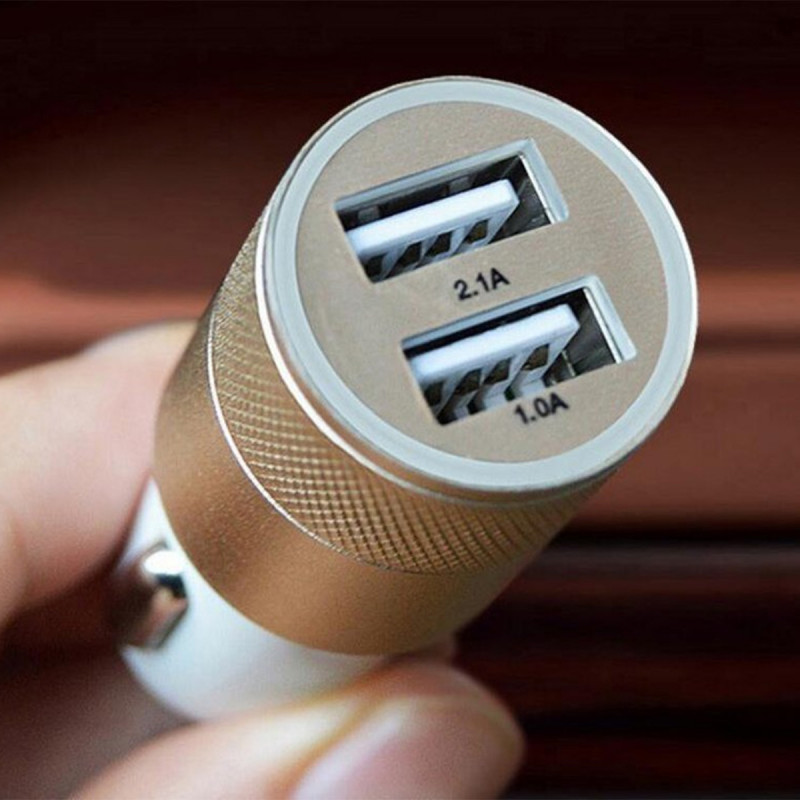 Punjač za auto sa 2 USB ulaza