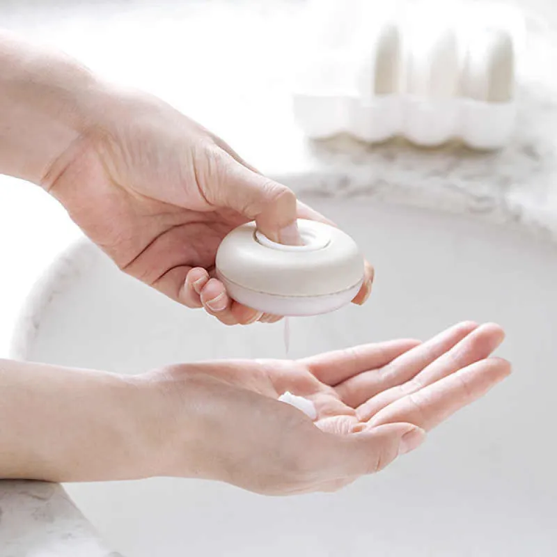 Soap dispenser - Mini dozer za poneti