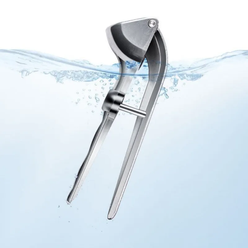 Garlic press - metalna presa za beli luk