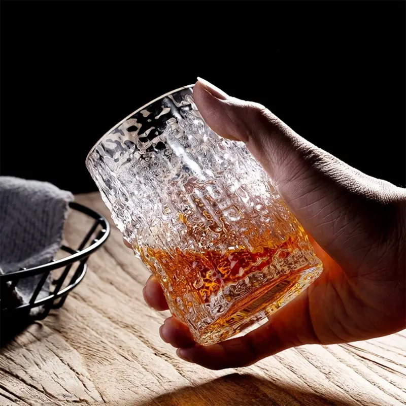 Bark Glass 400ml - Staklena čaša reljefnog dizajna 