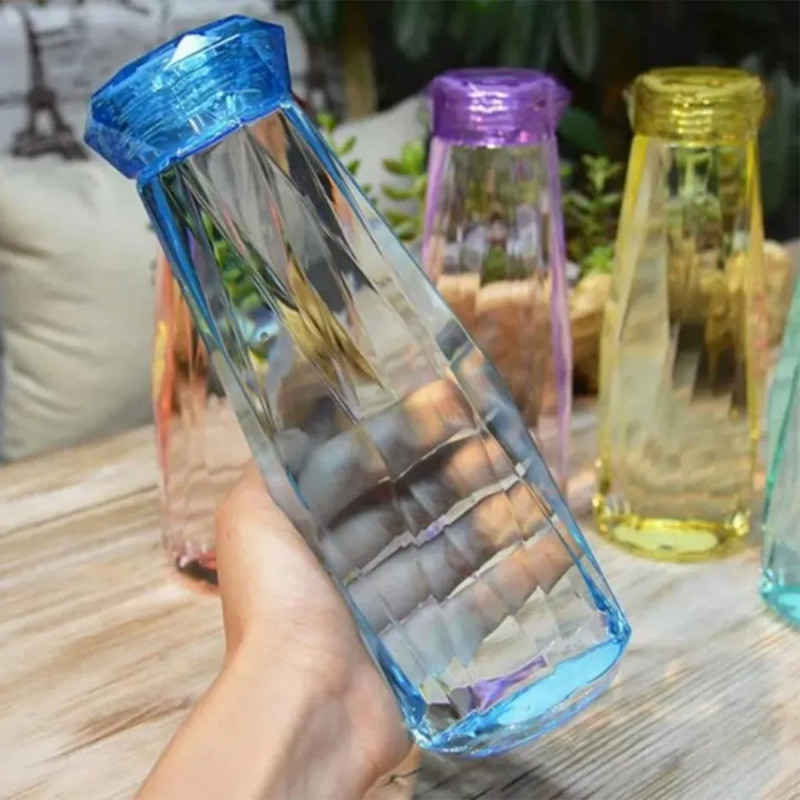 Dijamantska elegancija - Staklena flašica za osvežavajuće napitke