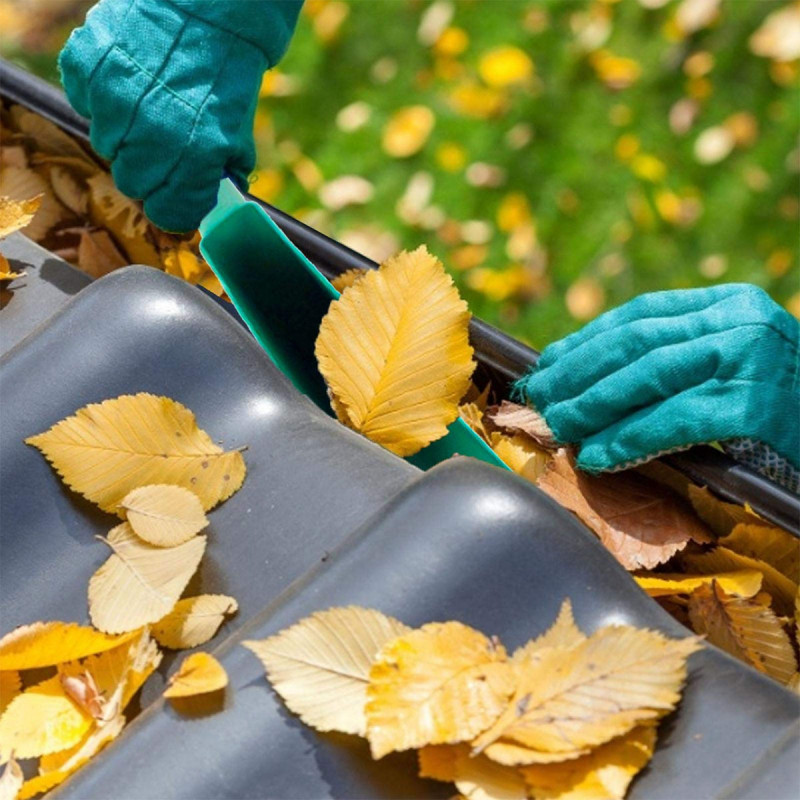 Ergonomska lopatica za efikasno čišćenje oluka