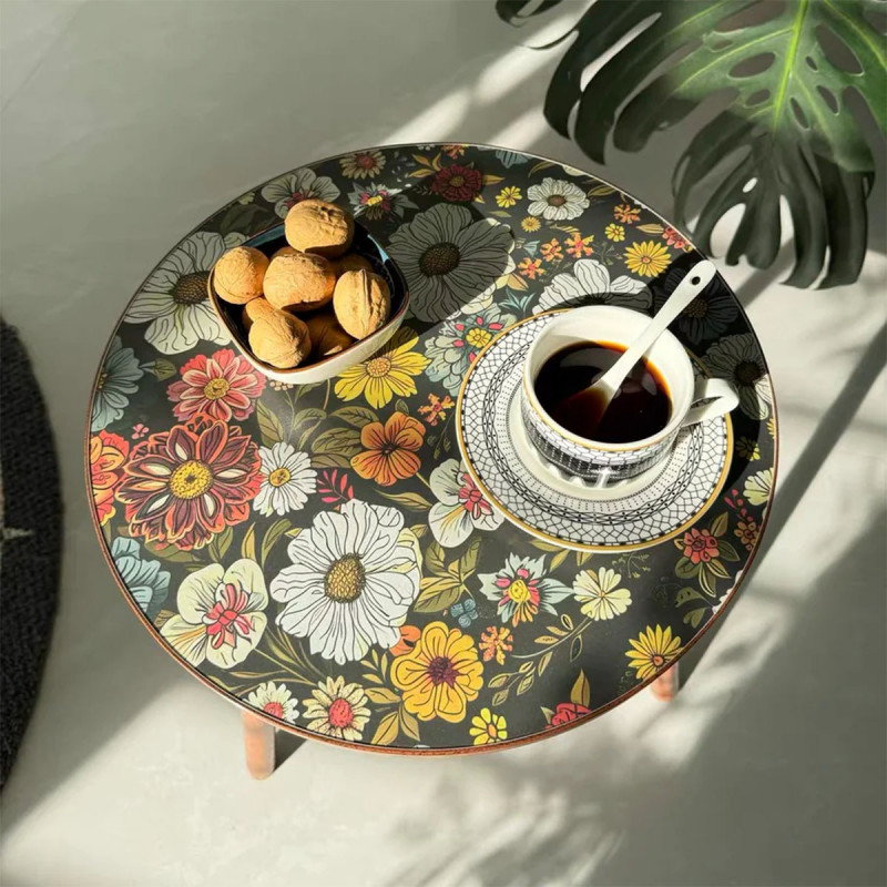 Flower Touch - Drveni retro stočić